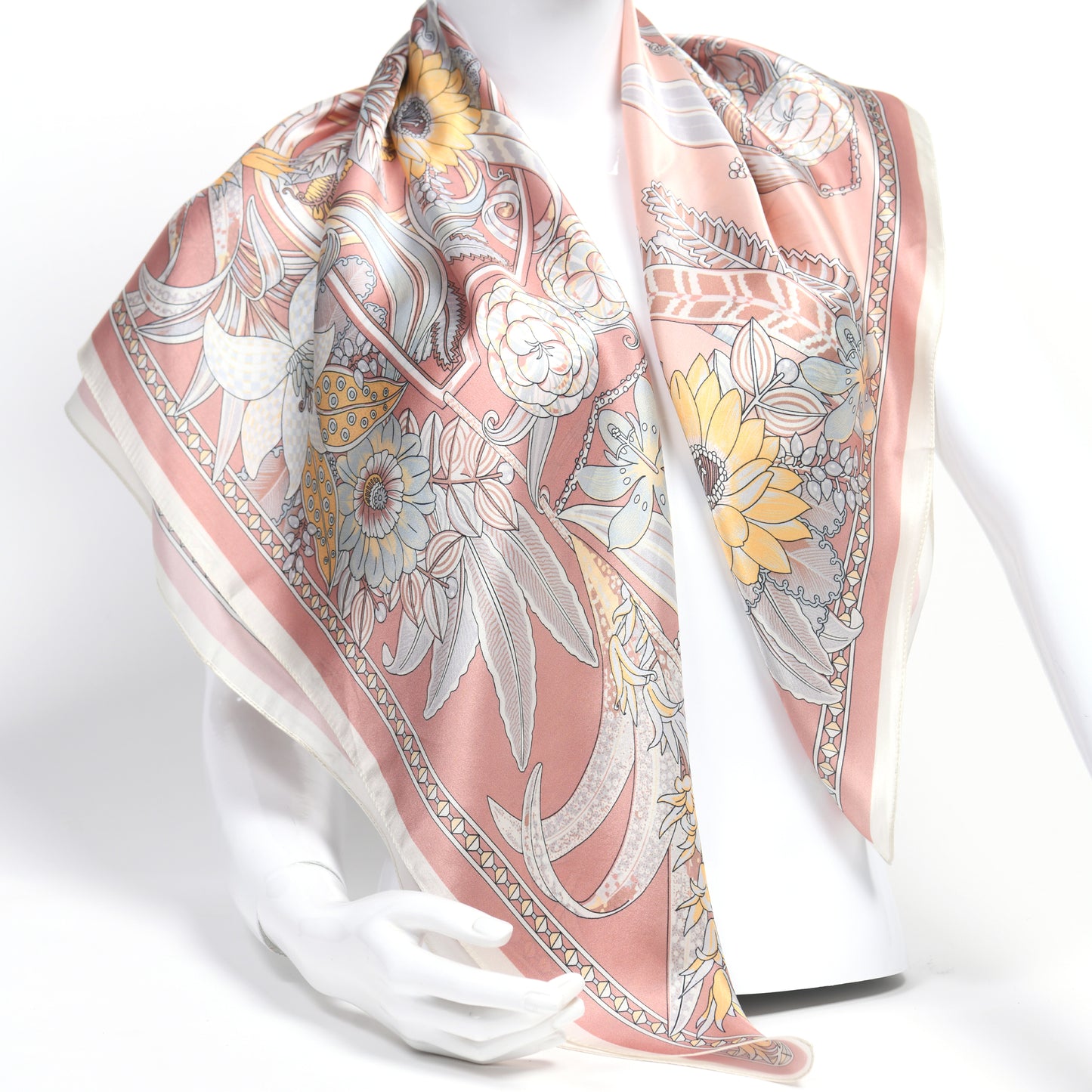 Luxury Hand rolled Scarf High Class